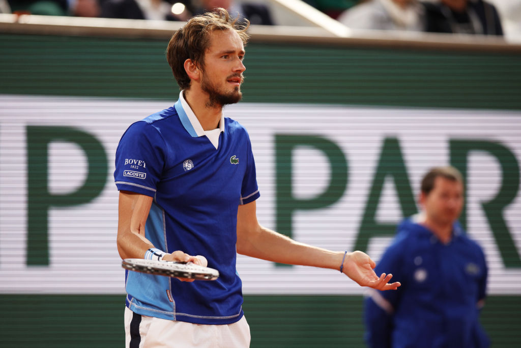 然暂居第五 然暂居第五