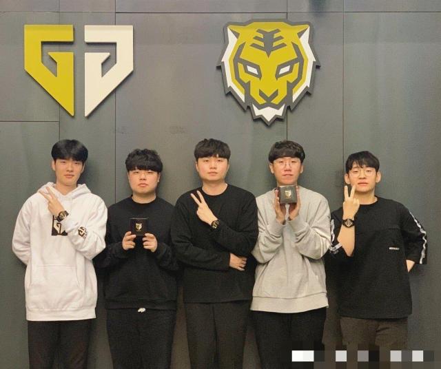 得这记三分 得这记三分