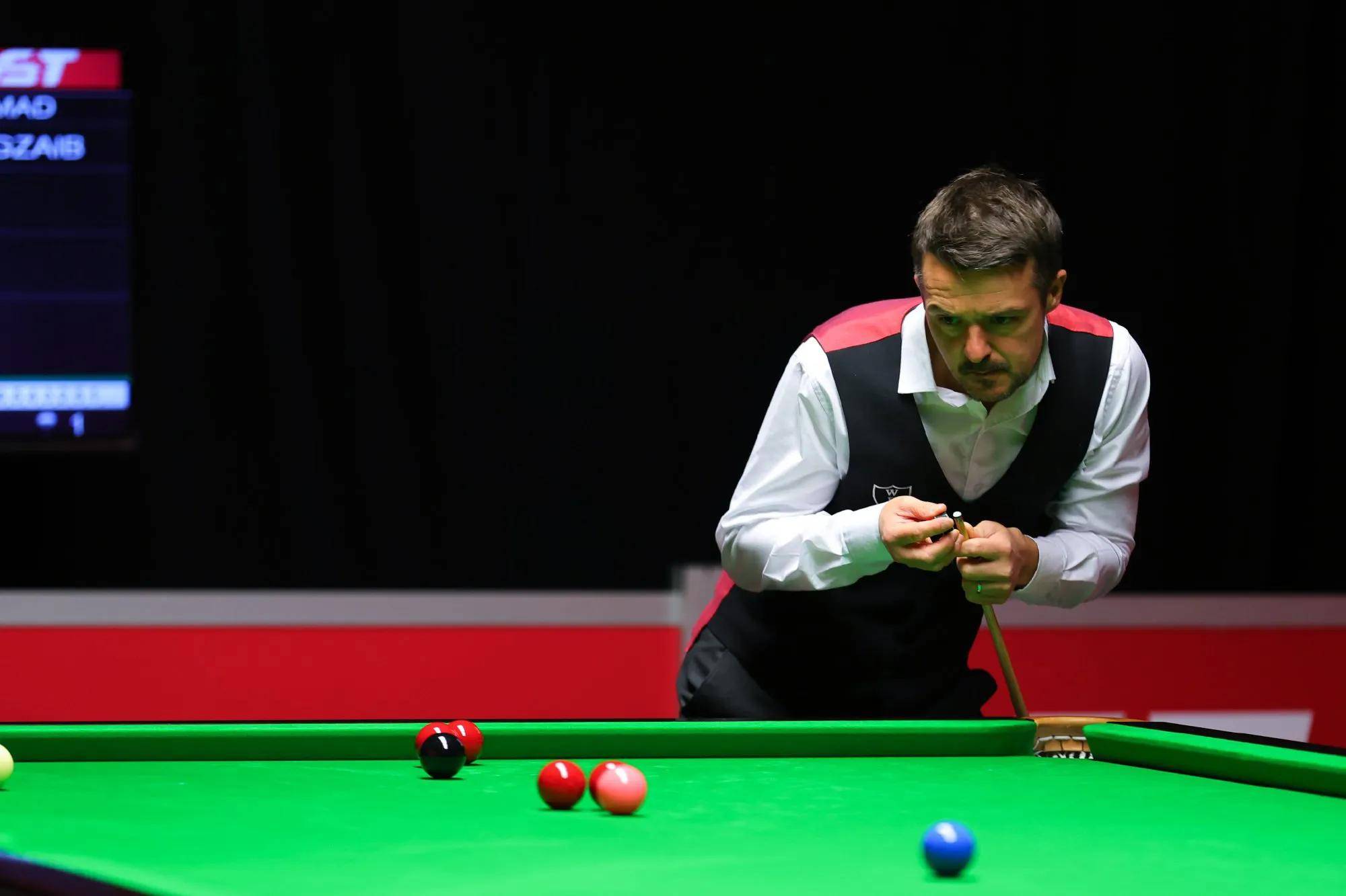 迫使戴维斯 迫使戴维斯