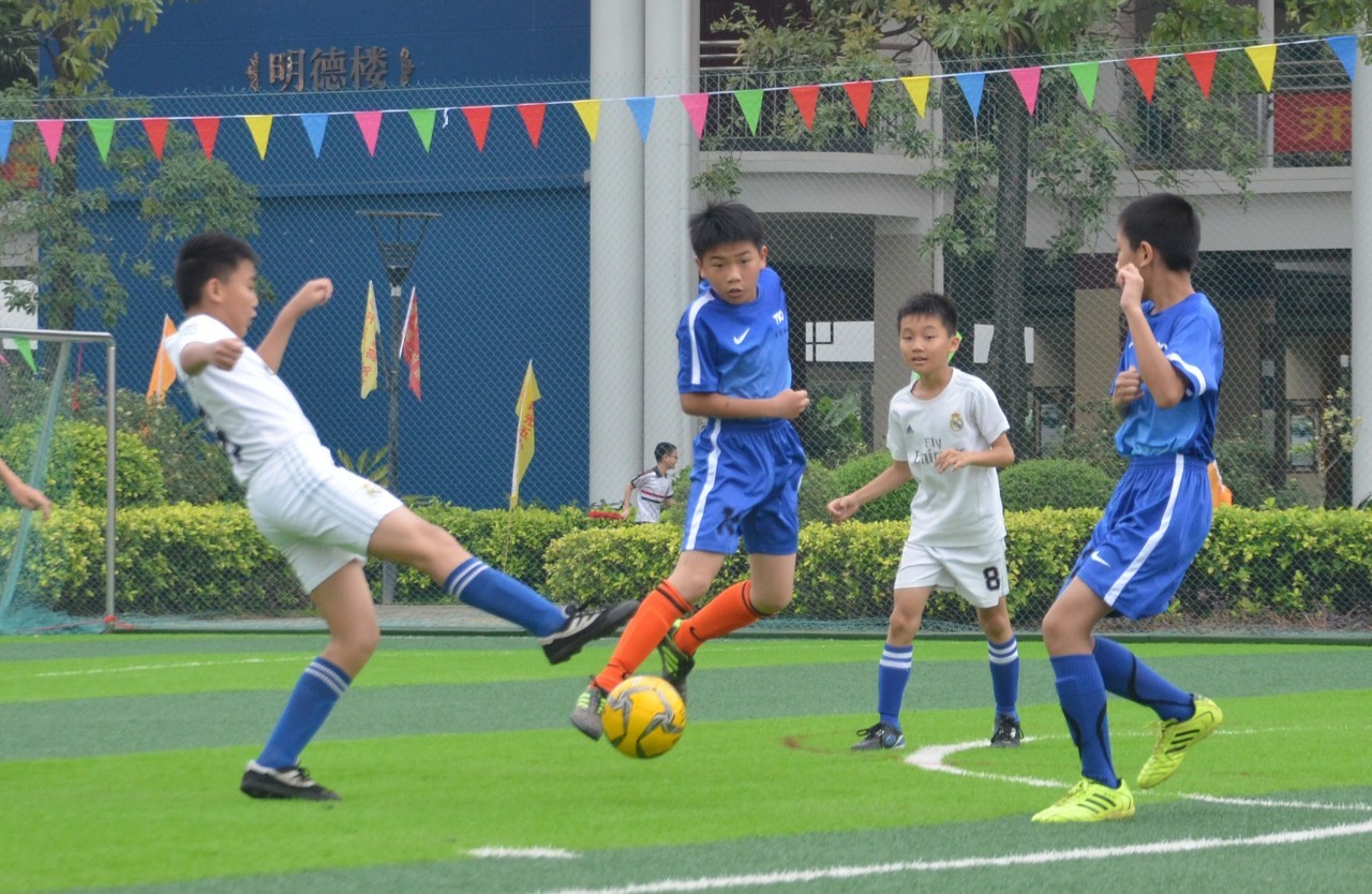 主场球迷的 主场球迷的