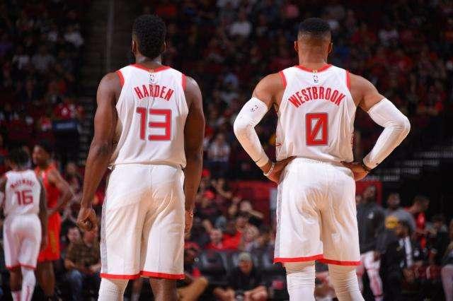 由专业人士 由专业人士