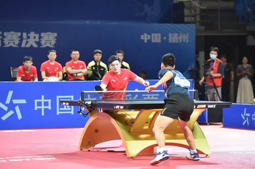 杜拉多次向 杜拉多次向